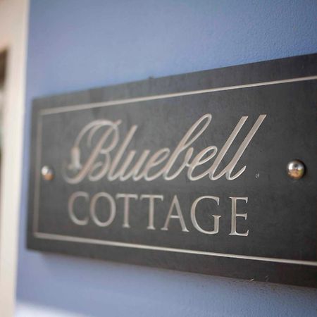 Bronllys Farm Coastal Self-Catering Apartment ลาแนคลี ภายนอก รูปภาพ